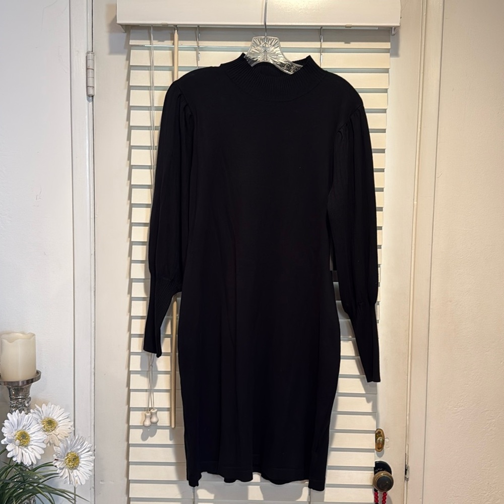 Aliso Brittney Black Sweater Dress, Size M